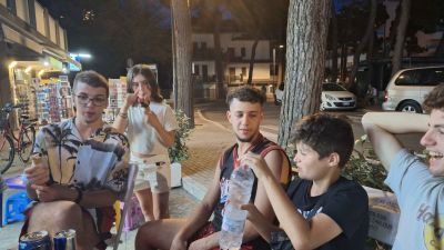 Clicca per vedere l'immagine alla massima grandezza