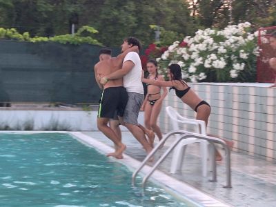 Clicca per vedere l'immagine alla massima grandezza
